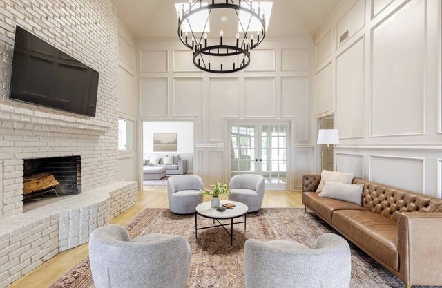 Lost Creek Retreat - stylish & spacious 3 bedroom