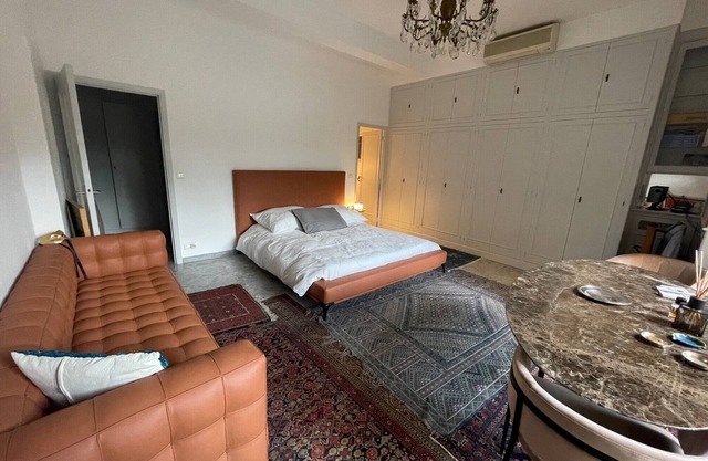 Loue Beau Studio Tout Confort en Plein Centre de Monaco