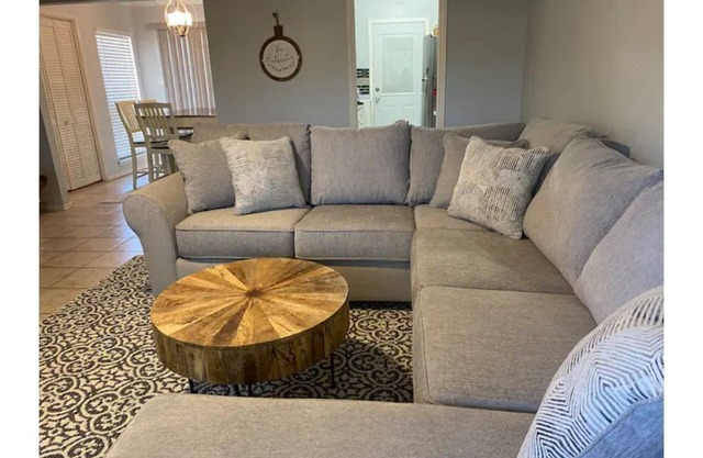 Lovely 2 bed Condo with pool near Lake Ray Hubbard