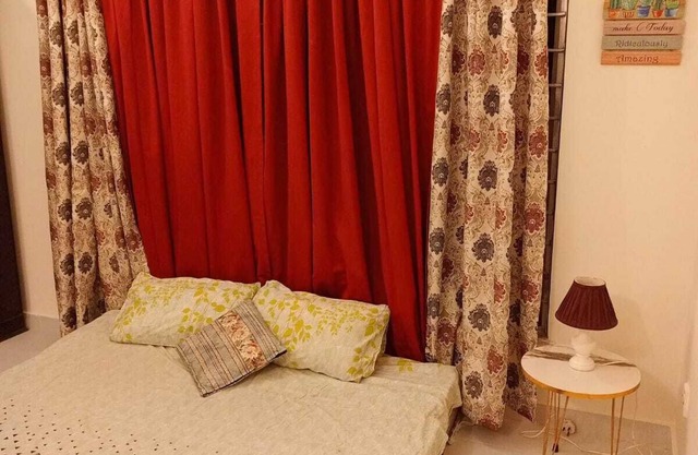 Lovely 3-bedroom villa in Bahria town Karachi with WiFi, AC