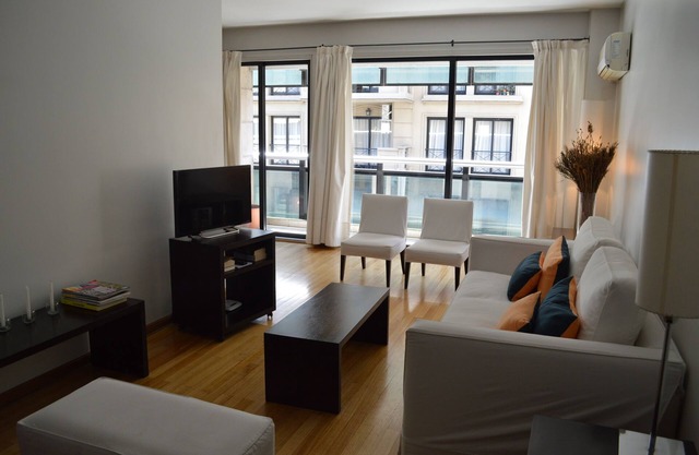 Lovely and Full Furnished Apartment for Two Pax Near Teatro Colon, and Recoleta