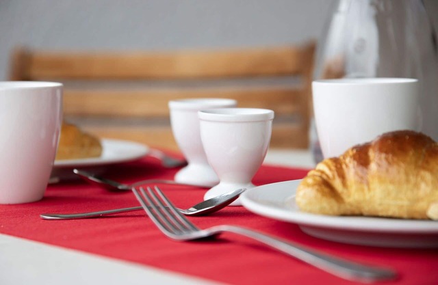 Lovely apartment for 4 people with pool, WIFI, TV, balcony, pets allowed and panoramic view