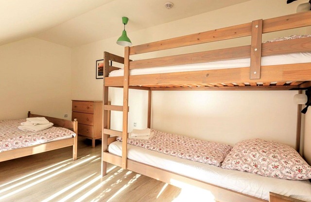 Lovely apartment for 6 guests with WIFI, TV and terrace