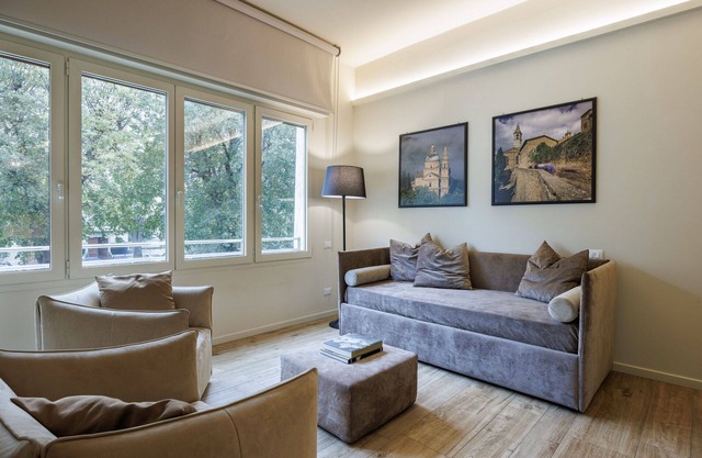 Lovely apartment for 6 people with A/C, WIFI, TV and balcony