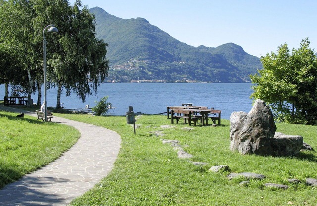 Lovely apartment in villa for 6 people with WIFI, A/C, TV and patio