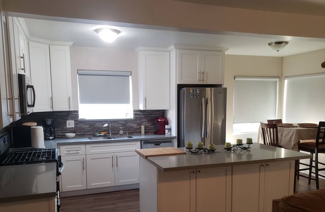 Lovely Bellflower 3/2 near Los Cerritos Center
