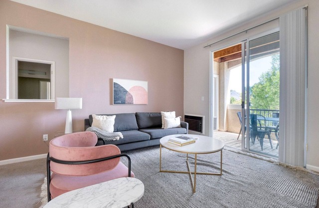 Lovely Cupertino 1BR w/A/C, Gym & W/D, nr Shops, by Blueground