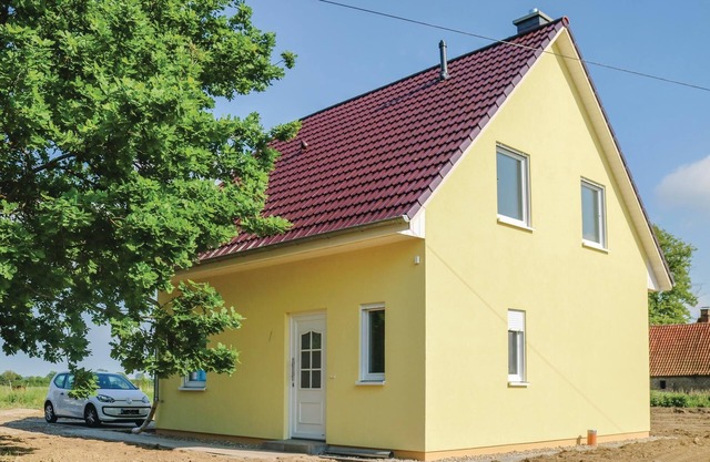 Lovely home in Beiershagen with WiFi