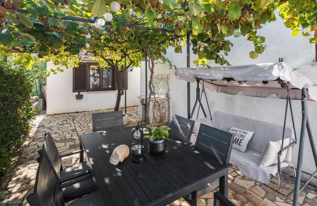 Lovely home in Kukci with WiFi