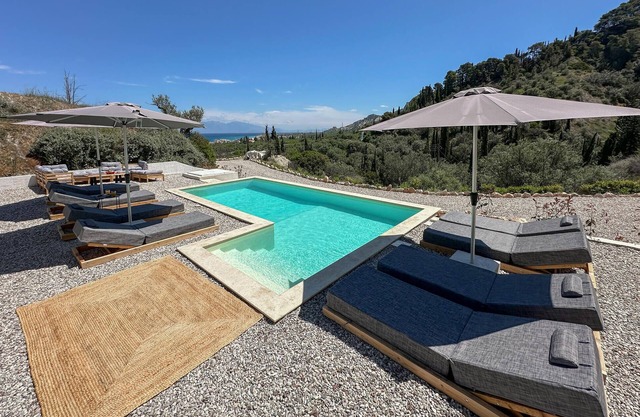 Lovely home in Xylokastro with WiFi