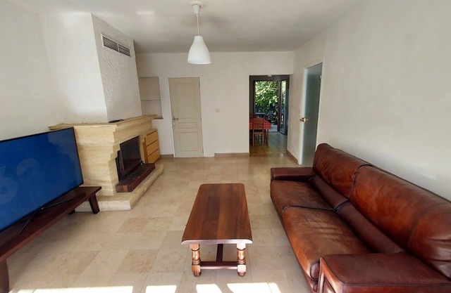 Lovely house with garden and 2 bedrooms