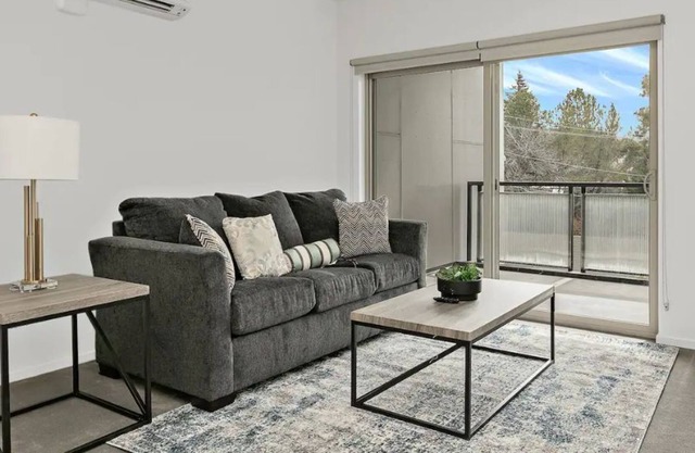Lovely location downtown Boise with mountain view!
