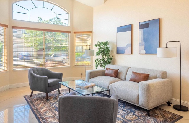 Lovely Milpitas 4BR w/Backyard, nr Mall & Groceries, by Blueground