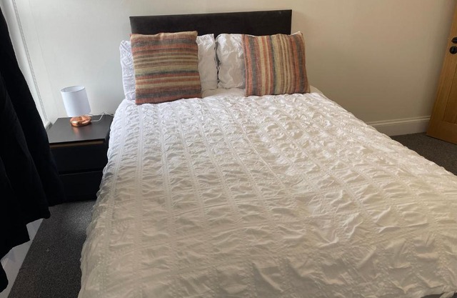 Lovely room in Bristol 5