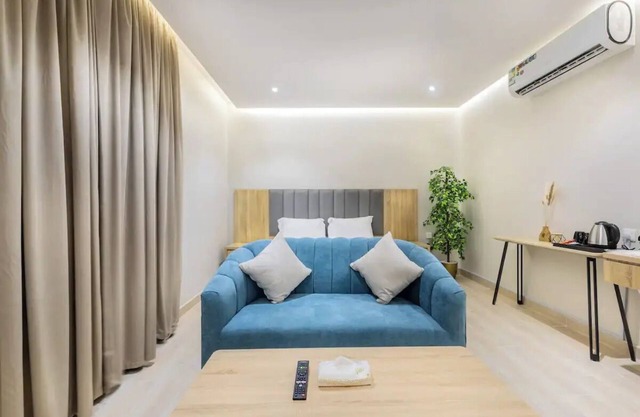 LP2.2 - Contemporary Studio in Central Riyadh