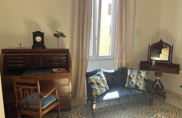 LR Blue - Your Holiday Home in Central Rome for family and friends!