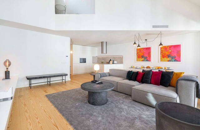 LS48 3 | Premium Location Perfect for Families