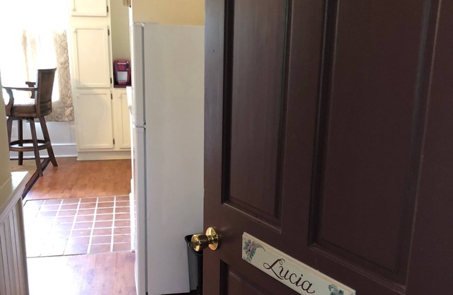 Lucia Suite @ The Herren House