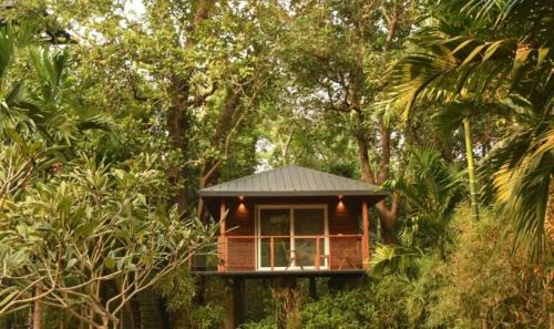 Lulung Aranya Nivas Resort