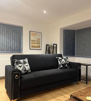 Lux & Cosy Private Apartment in Nuneaton