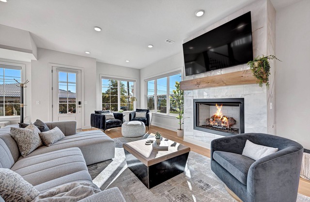 Lux Haus Bentonville, Momentary Views & Bike Trail