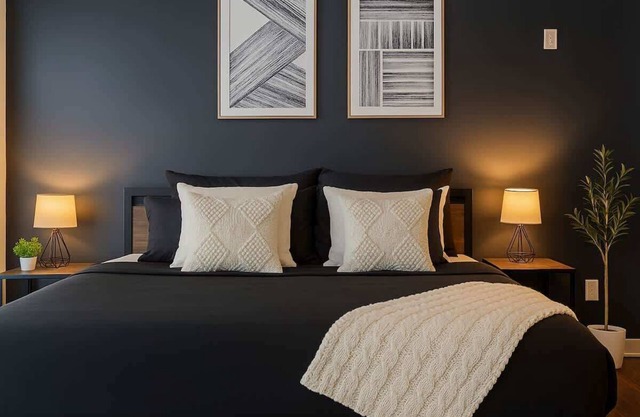 Luxe 1BR King Suite in Midtown Charlotte!