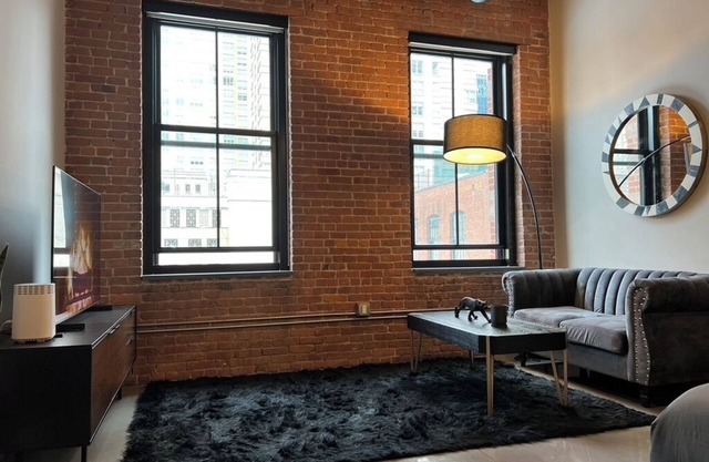 Luxe Industrial Loft in the Heart of City near NYC