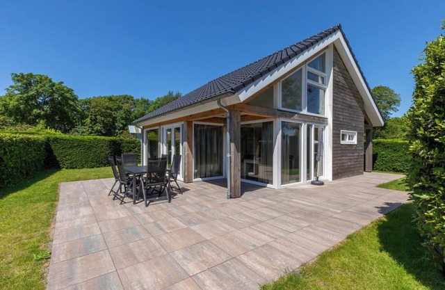 Luxe vakantiehuis De Zonnestraal, Kloosterweg 85 | Burgh Haamstede