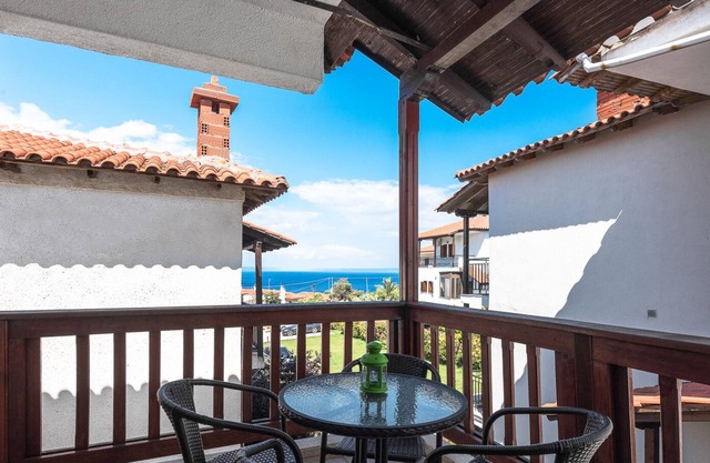 #Luxlikehome Afytos by the beach