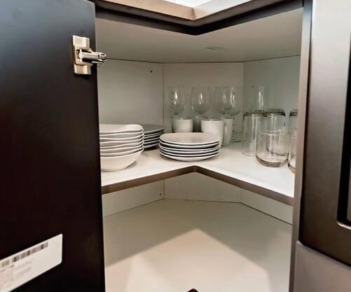 LuxQuarters Huckleberry Suite