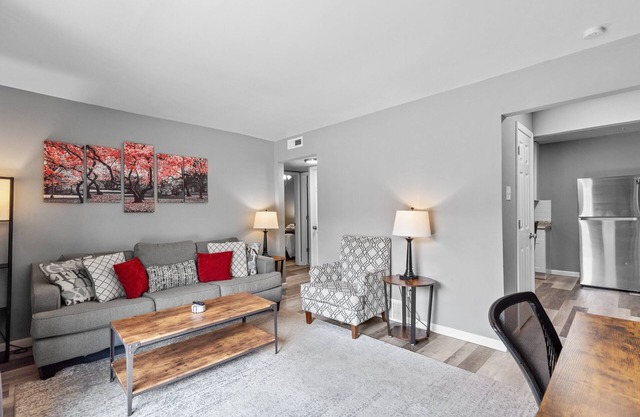 Luxurious 2-Bedroom Abode with Elevated Comforts Near Main Street