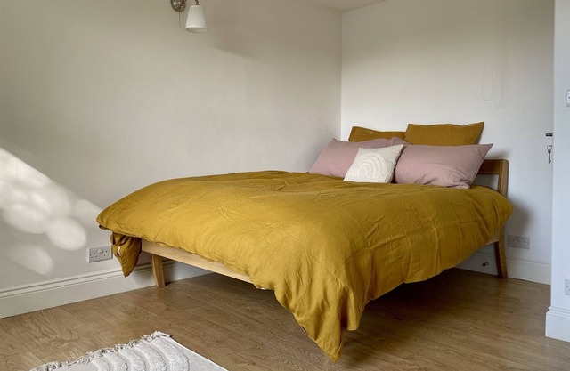 Luxurious 3bed 3bath Camden Gem