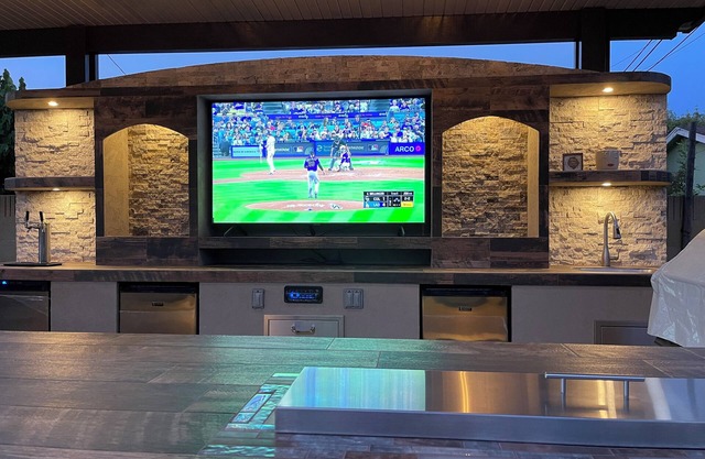Luxurious big city home close to beach, Orange County, knotts, Disney and more