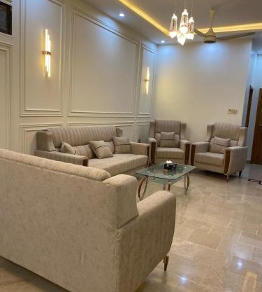 Luxurious Guesthouse-Suite 3Bed and Lounge in Karachi