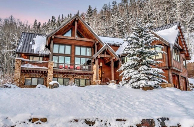 Luxurious mountain home
