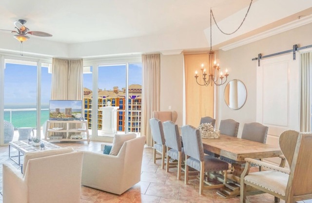 Luxurious Penthouse Villa