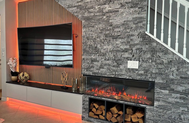 Luxurious Vacation Home w/Private Pool, BBQ, Arcade Game Room, Netflix & Wifi.
