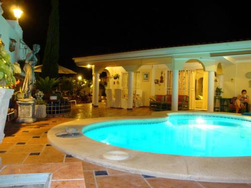 Luxurious Violet Villa