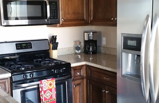 Luxury 1BR, 1BA Guest Casita With Glorious Superstition Mtn View!