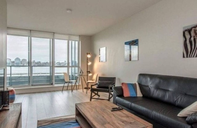 Luxury 1BR Apt with City Views – Walk to Alderney