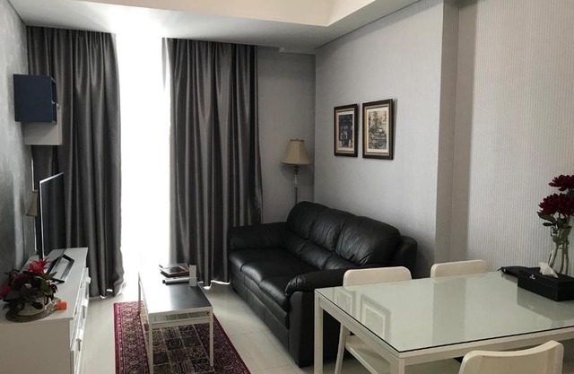 Luxury 2 BR Condo at Casa Grande Residence - Kasablanka Mall