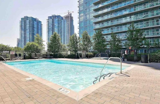 Luxury 2BDR modern private condo in Toronto