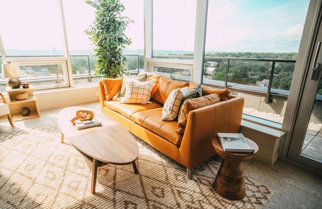 Luxury 2BR Penthouse Apt In Central Halifax!