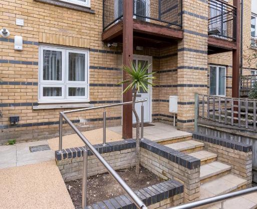 Luxury 5BD Suite Guest House