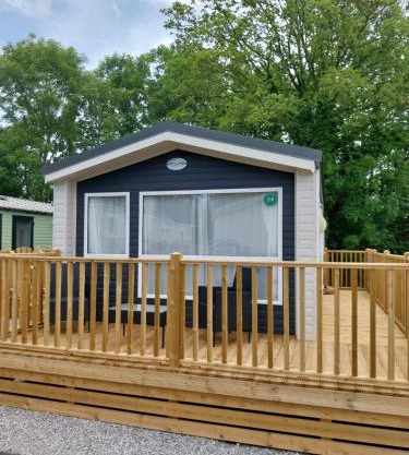 Luxury 6 berth Caravan Lytham