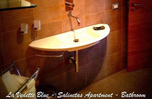 Luxury and cozy loft apartment in front of the sea