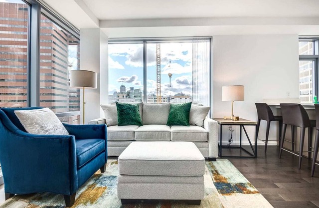 Luxury Apt Near Kendall Square