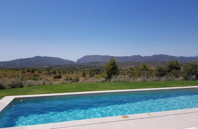 Luxury at the edge of the Montgo Nature Park