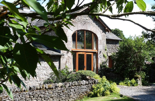 Luxury Barn Conversion - Orchard View