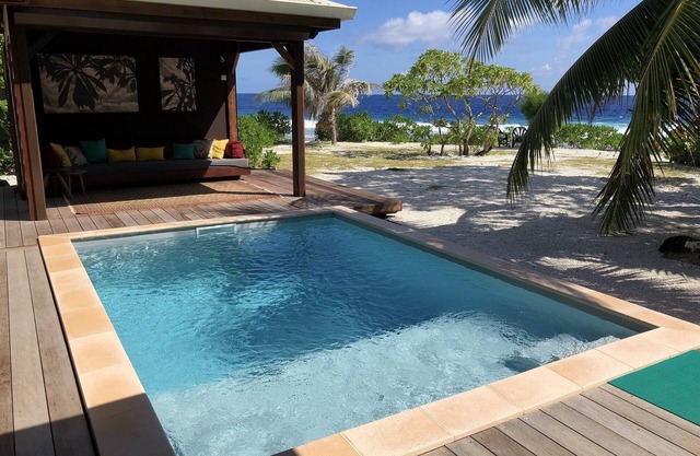 Luxury Beach House Pool & Beach
